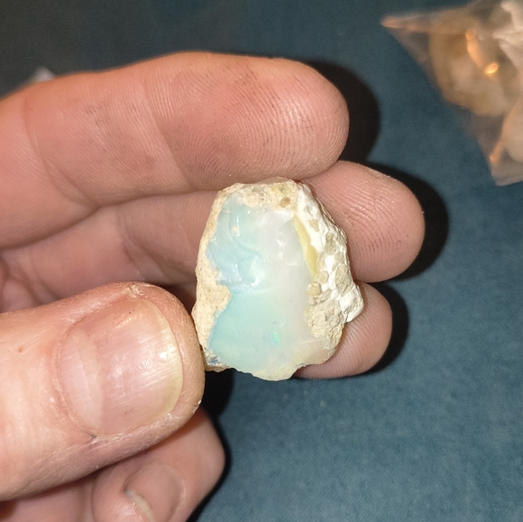 Raw opal - Picture 4 of 7